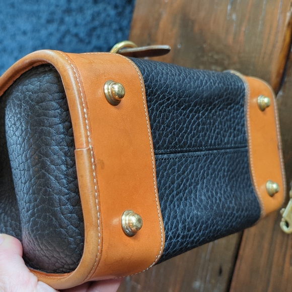 Vintage Dooney & Bourke Carpet Bag - Picture 6 of 16